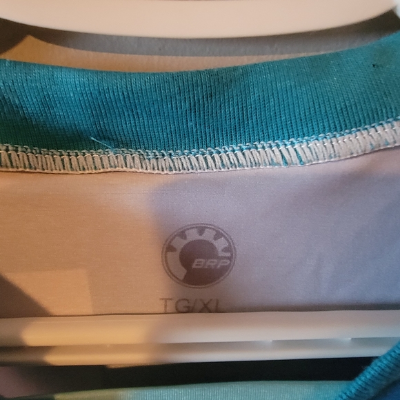 Womens Can-Am Jersey - Picture 3 of 3